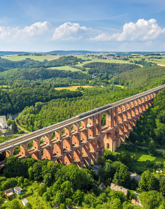 The largest brick bridge in the world